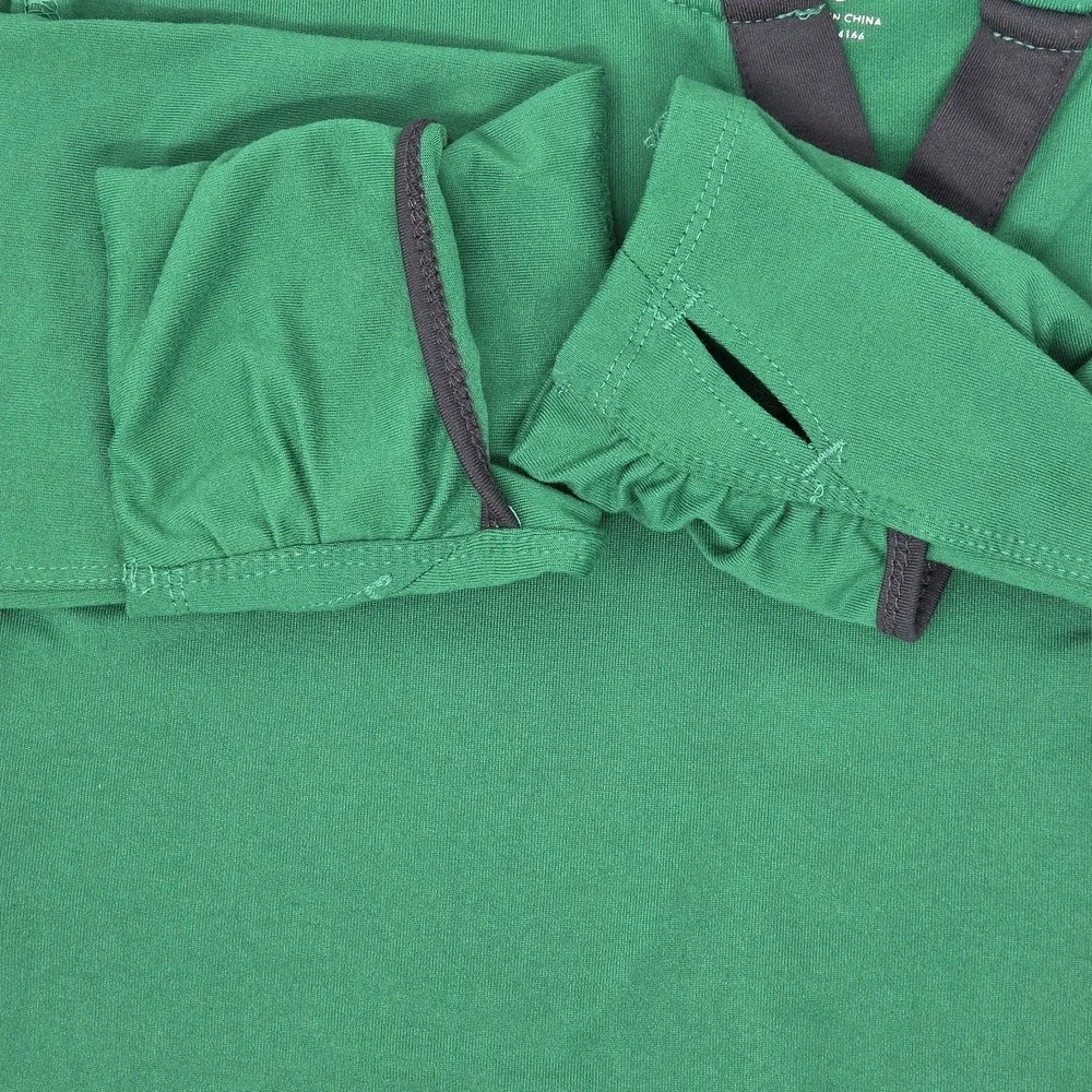 Oregon Ducks Long Sleeve Hooded Shirt Womens Size Medium Green Colosseum